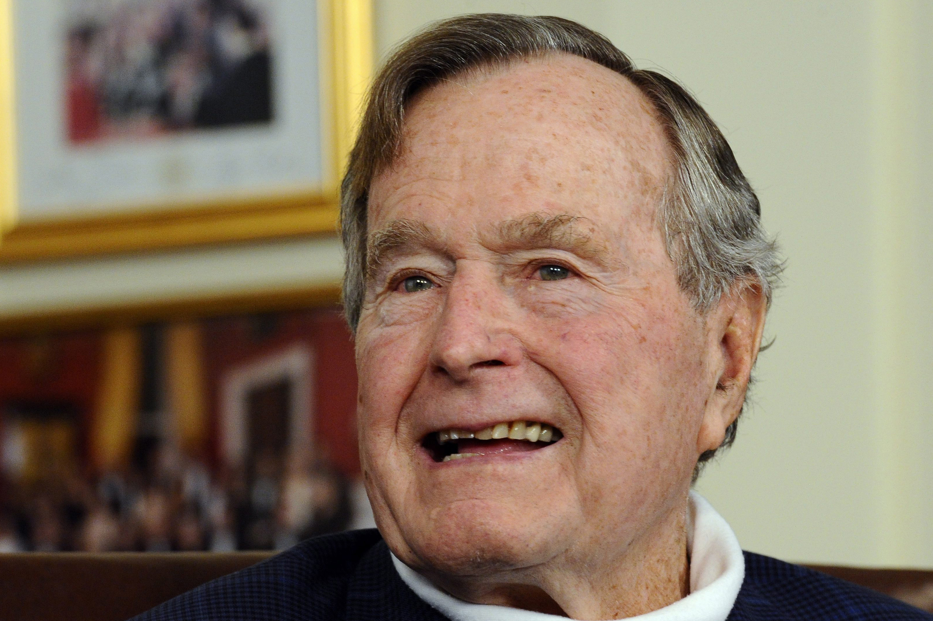 who was george hw bush vice president to